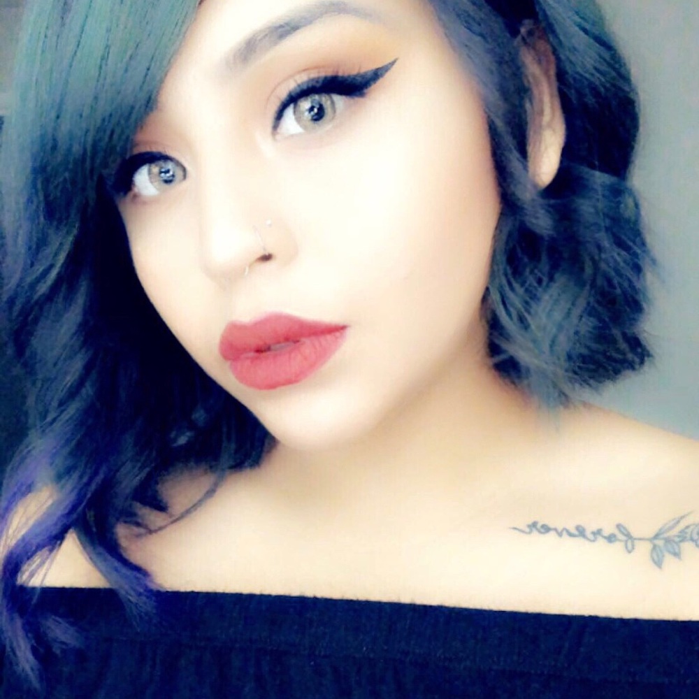 Meet your Posher, Ali